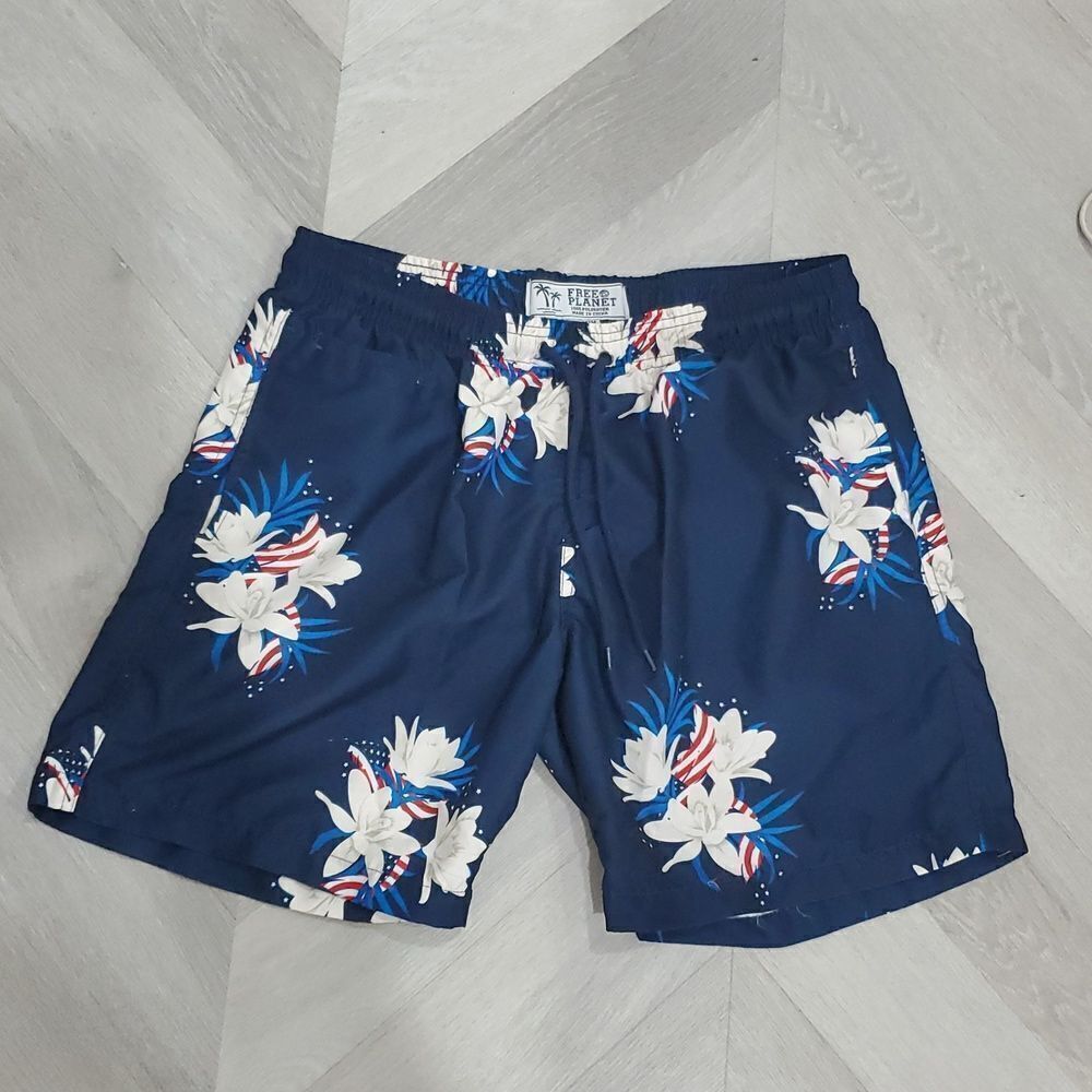 Free Planet Red, White & Blue Beach Swim Trunks Size Medium